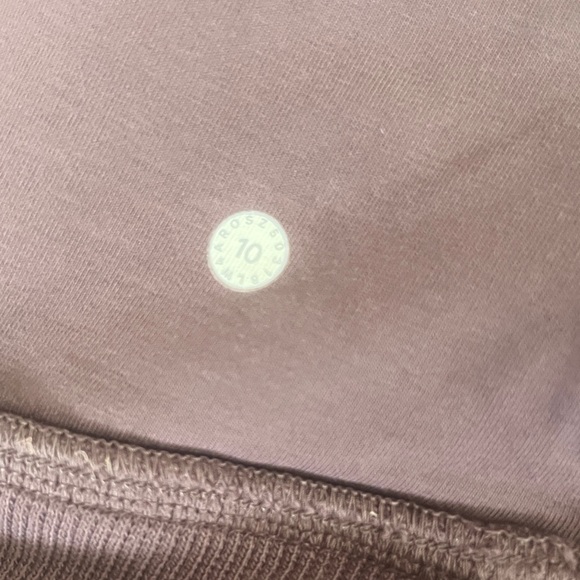 Lululemon jacket - Picture 3 of 6